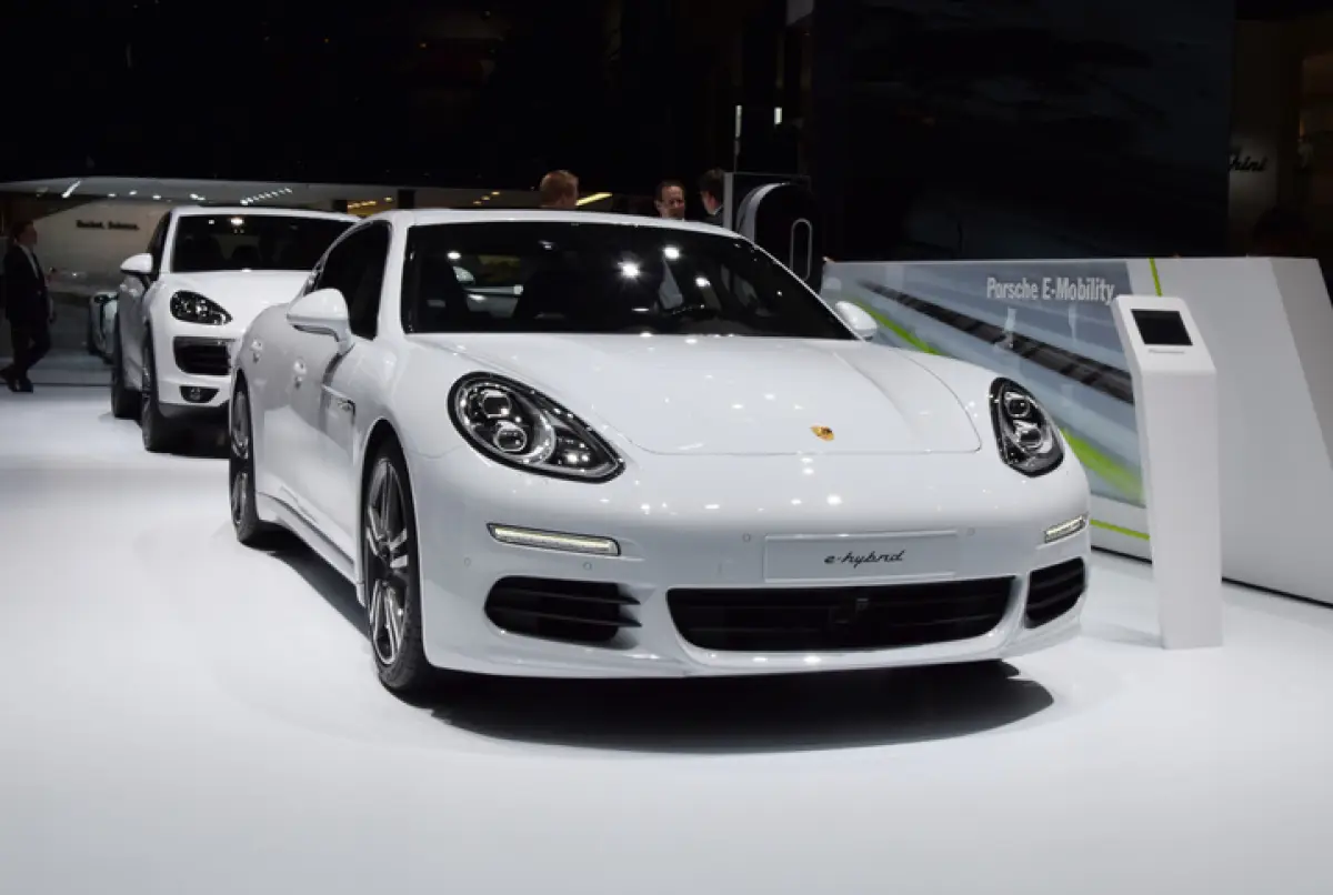 Porsche híbrido
