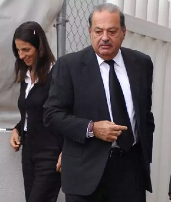 Carlos Slim asistió al funeral de su sobrino, que murió a los 39 años de edad.