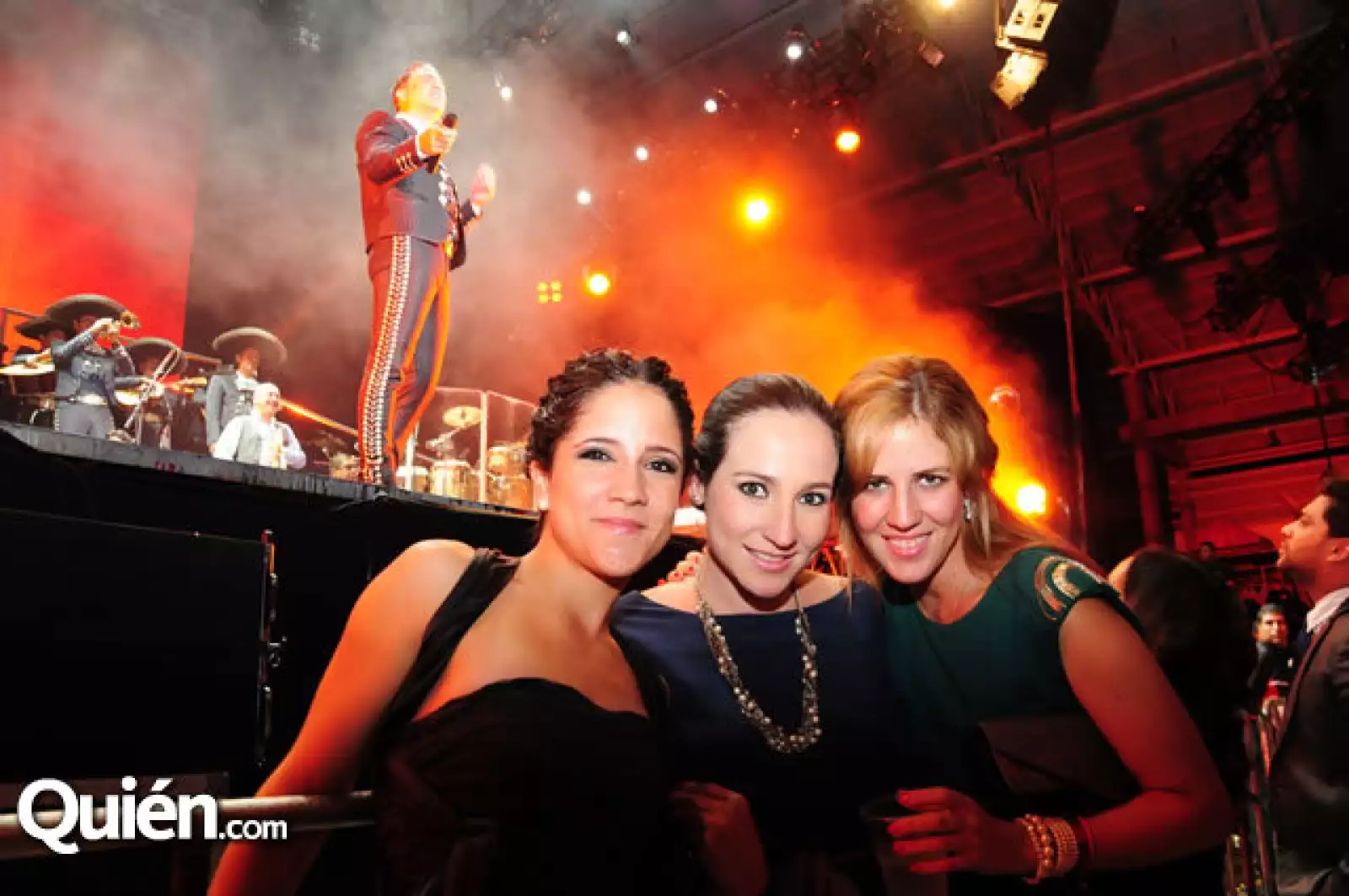 Andrea Sayas,Isa Domene,Paloma Gómez