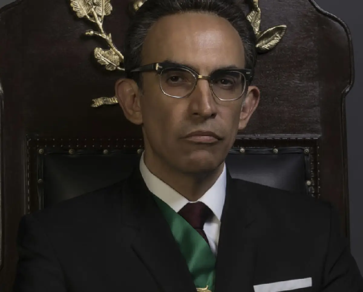 Un extraño enemigo