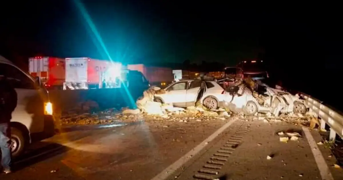 Accidente en la México-Puebla: carambola deja tres muertos y varios lesionados