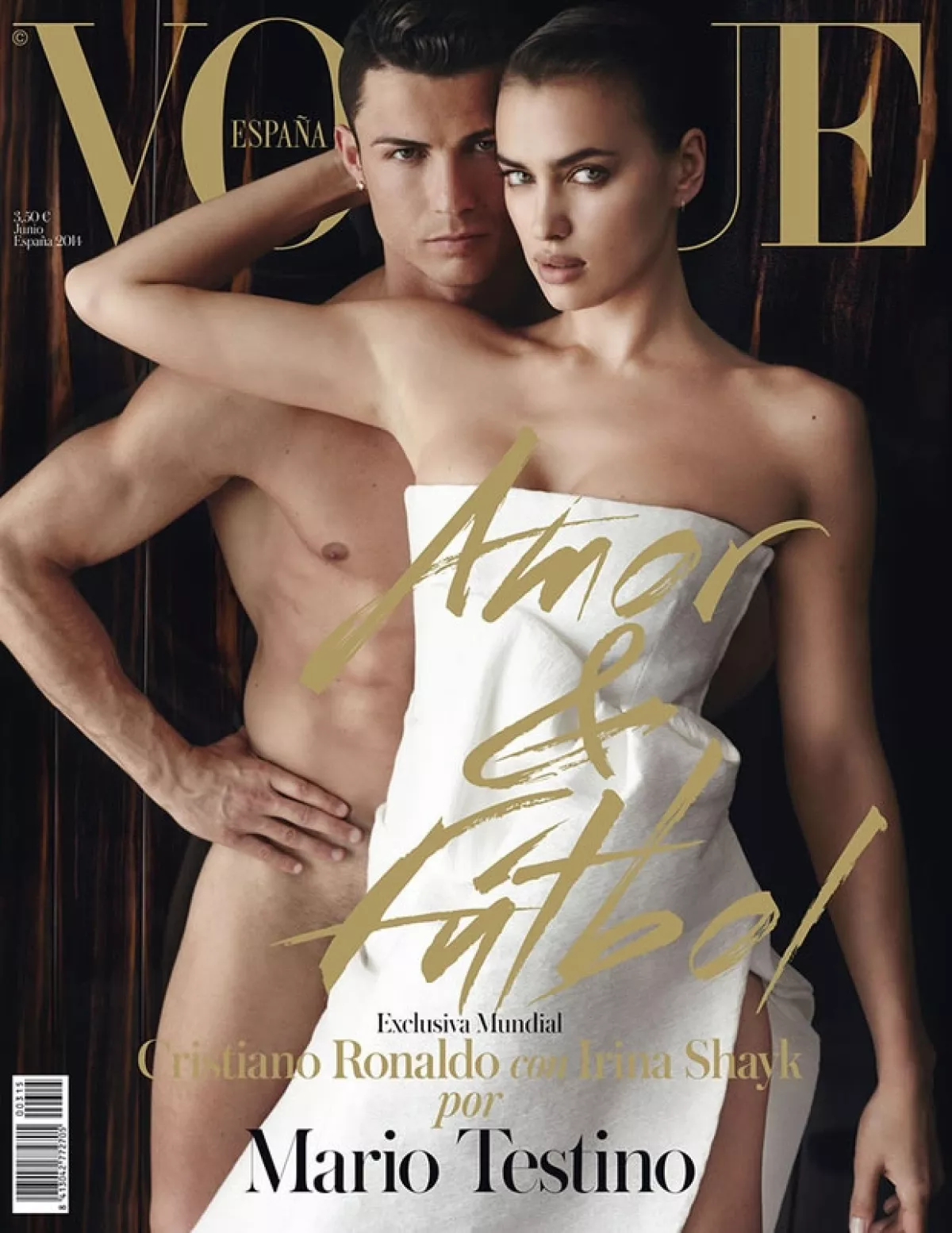 En la edición española de Vogue comparten portada Cristiano Ronaldo y su novia, Irina Shayk.