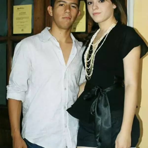 Javier Flores y Carolina Chaco%u0301n