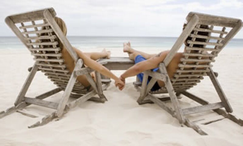 El turismo mundial crecerá entre 3.0% y 4.0% en todo 2012, según la OMT. (Foto: Thinkstock)