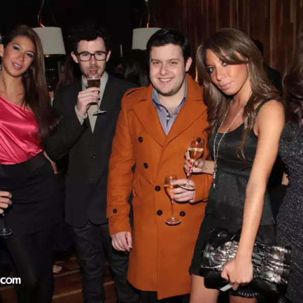 Carlos Sarkozi,Elisa Rojas,José Perez,Habraham Dahab,Carlos Hernandez,Ana Alvarez,Gabriela Vega