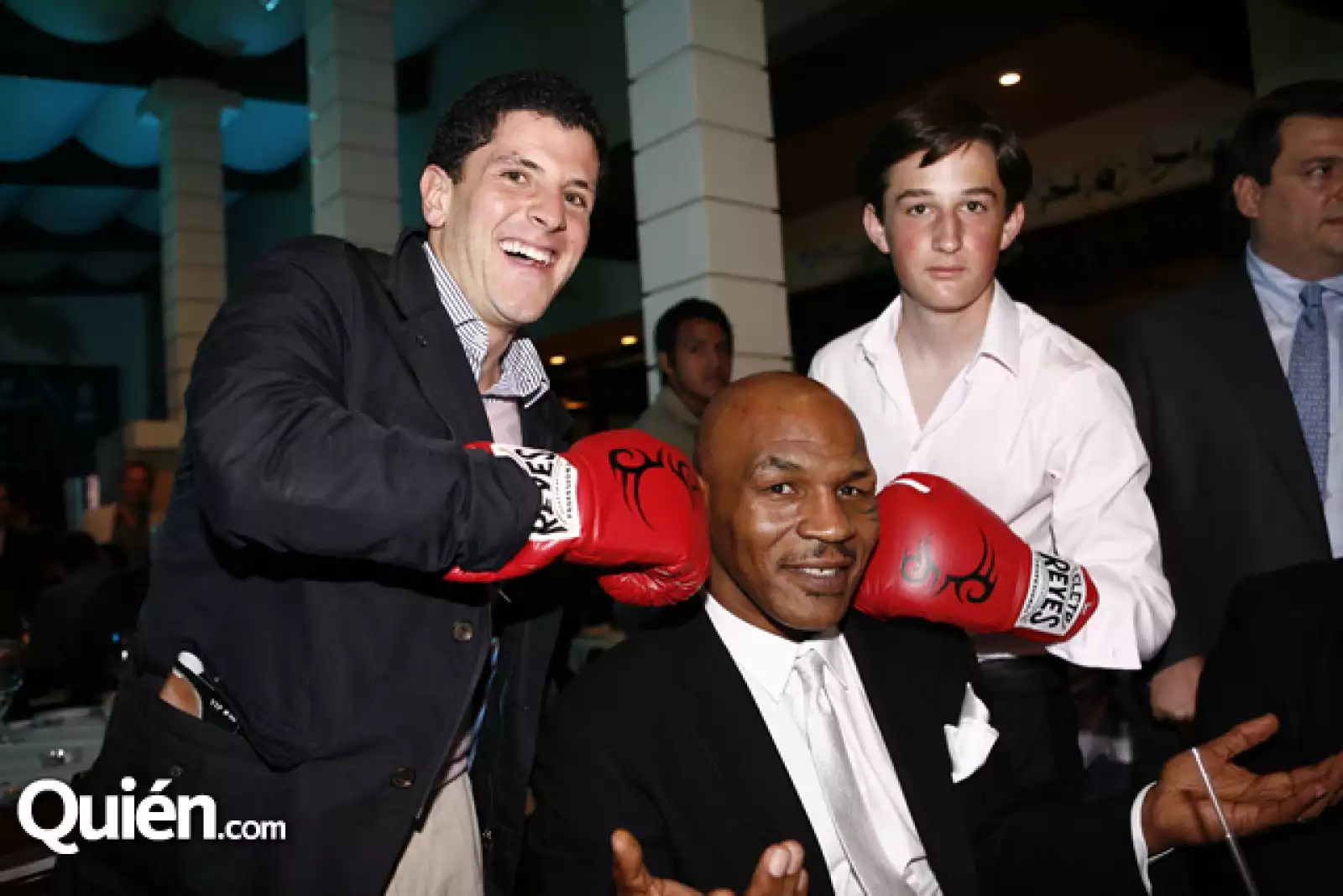 Sebastián Muñoz de Baena, Mike Tyson y Andrés Sulaimán