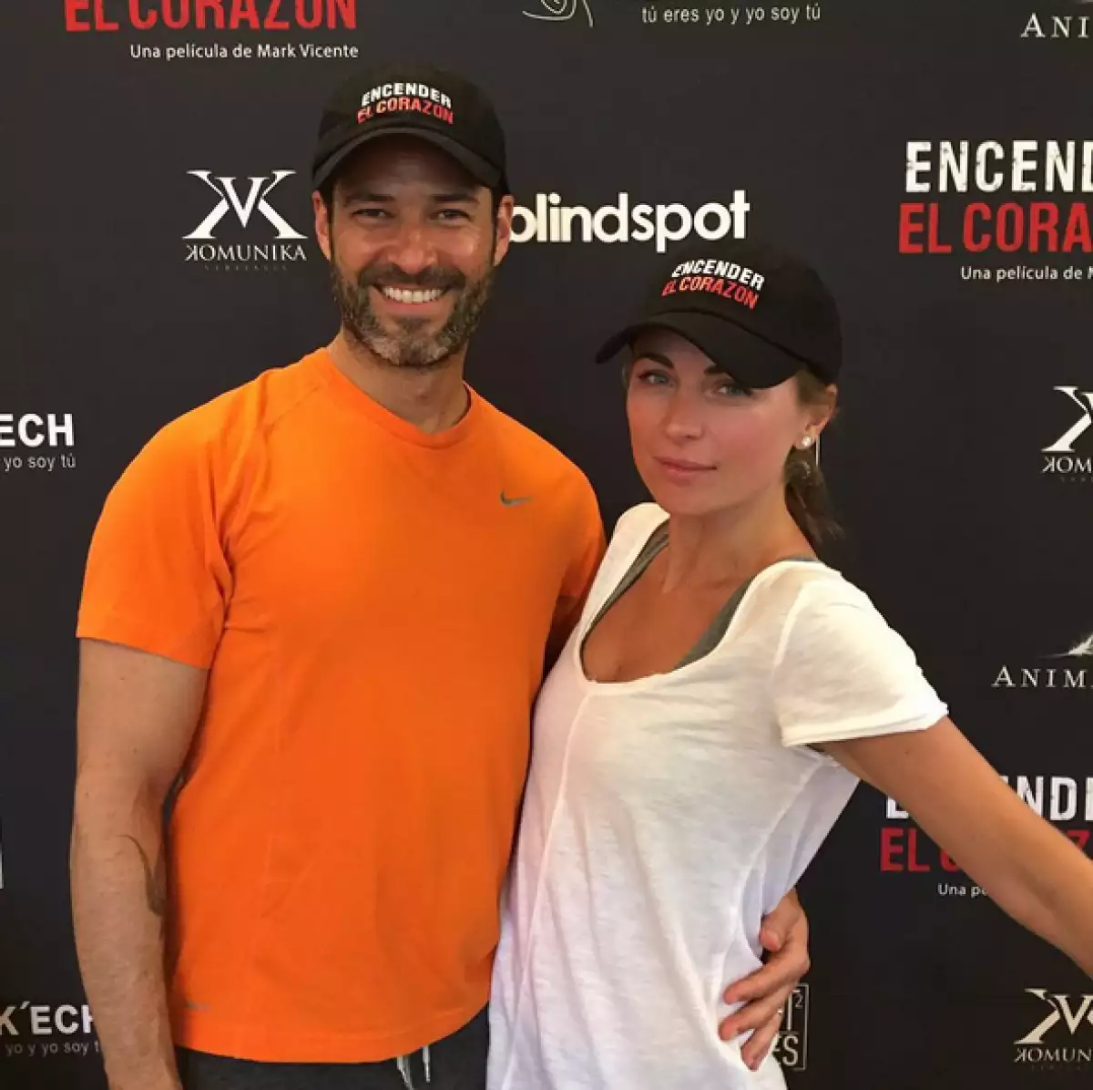Ludwika Paleta, Emiliano Salinas