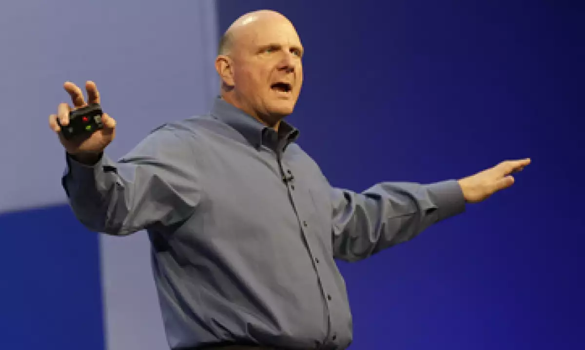 Steve Ballmer anunció el viernes su salida tras dirigir a la creadora del Xbox por 13 años. (Foto: AP)