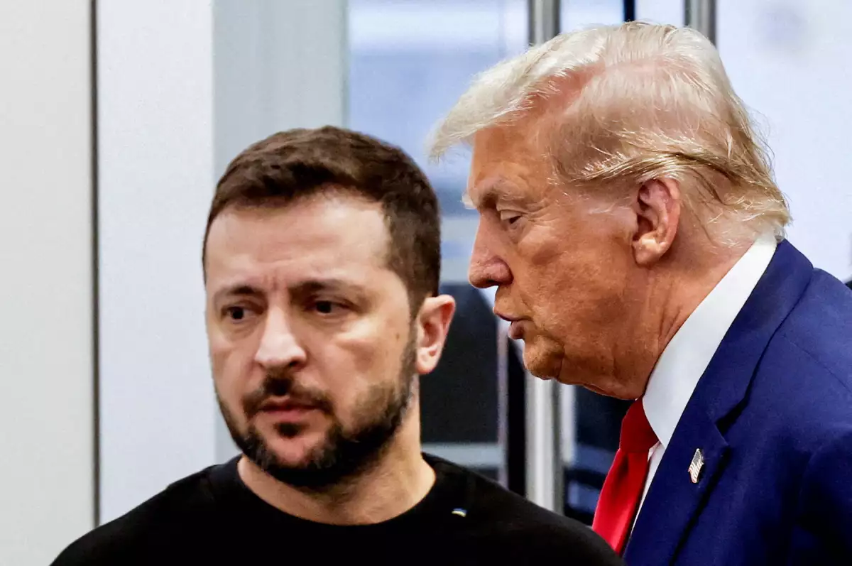 El presidente de los Estados Unidos, Donald Trump, habla con el presidente ucraniano Volodymyr Zelenskiy en la Casa Blanca en Washington, D.C., EE. UU., 28 de febrero de 2025.