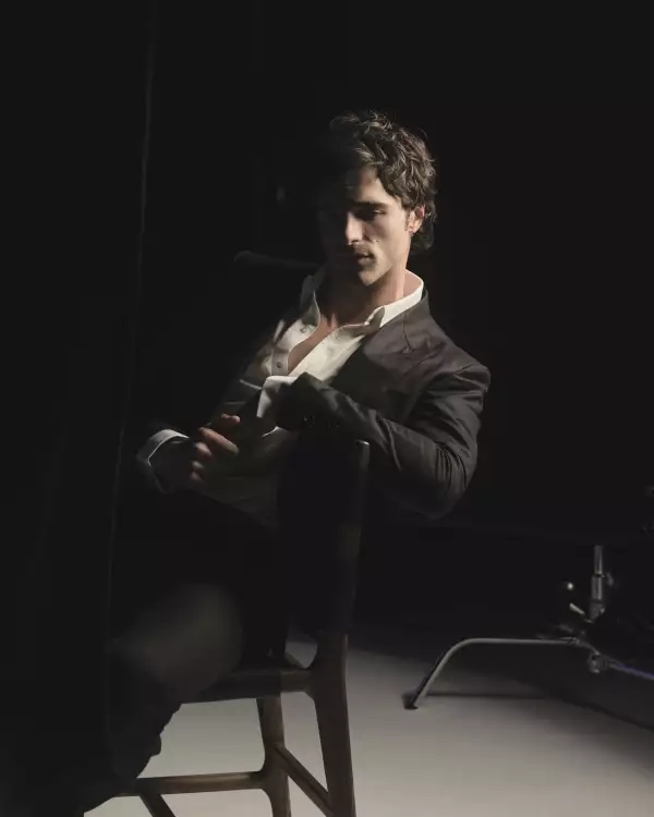 jacob-elordi-bleu-chanel