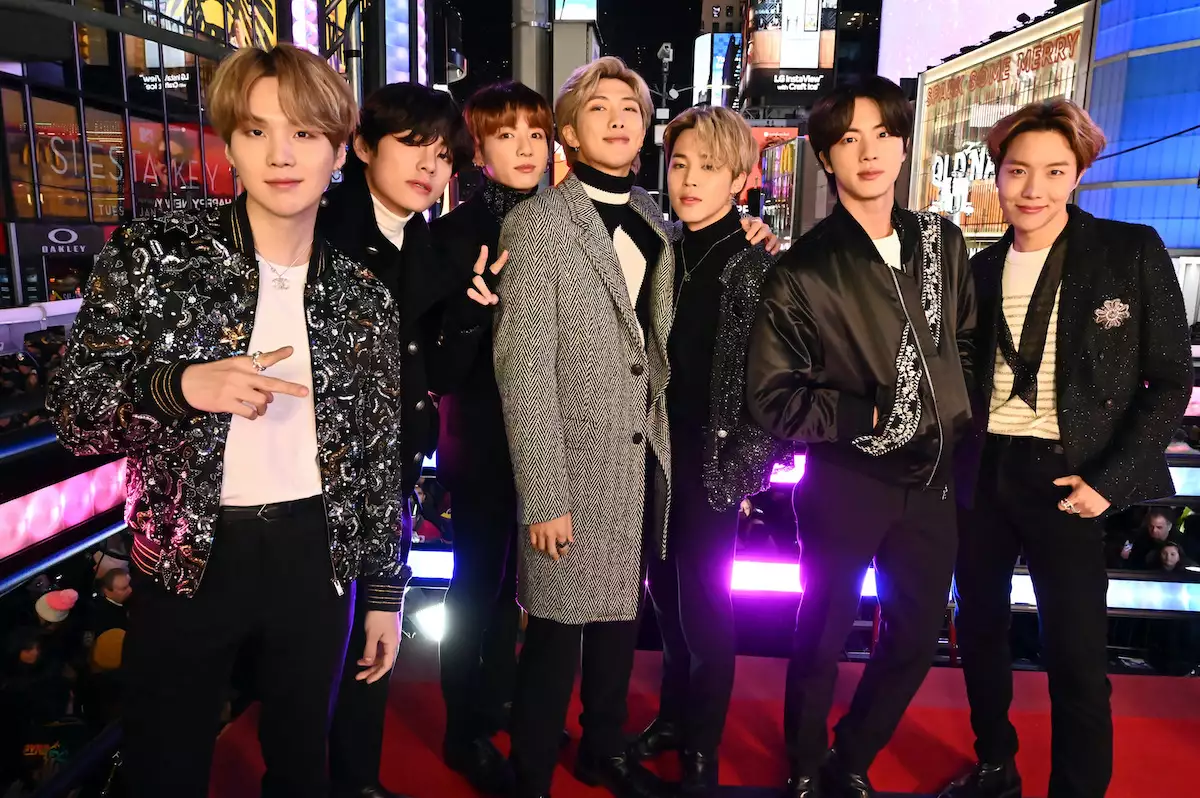 Dick Clark's New Year's Rockin' Eve With Ryan Seacrest 2020
