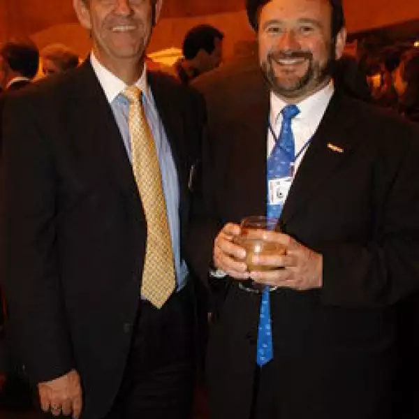 Valentin Varela, Francisco Flores