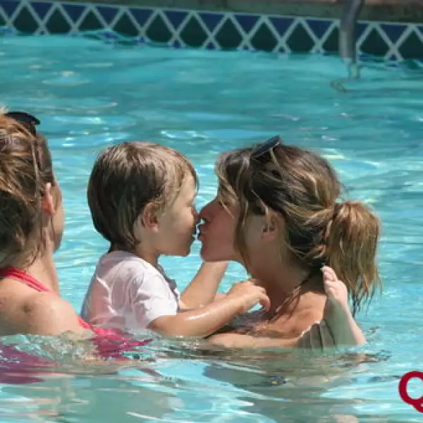 Issabela Camil, Kali Camil, Rodrigo Zavala Camil