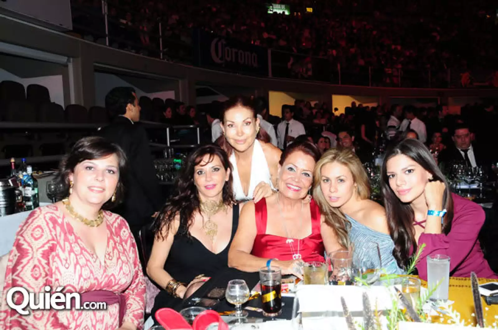 Rocío Ampudia,Cristina Chalita,Mercedes Escoto,Almendra Álvarez,Karla Bravo,Nena Torres