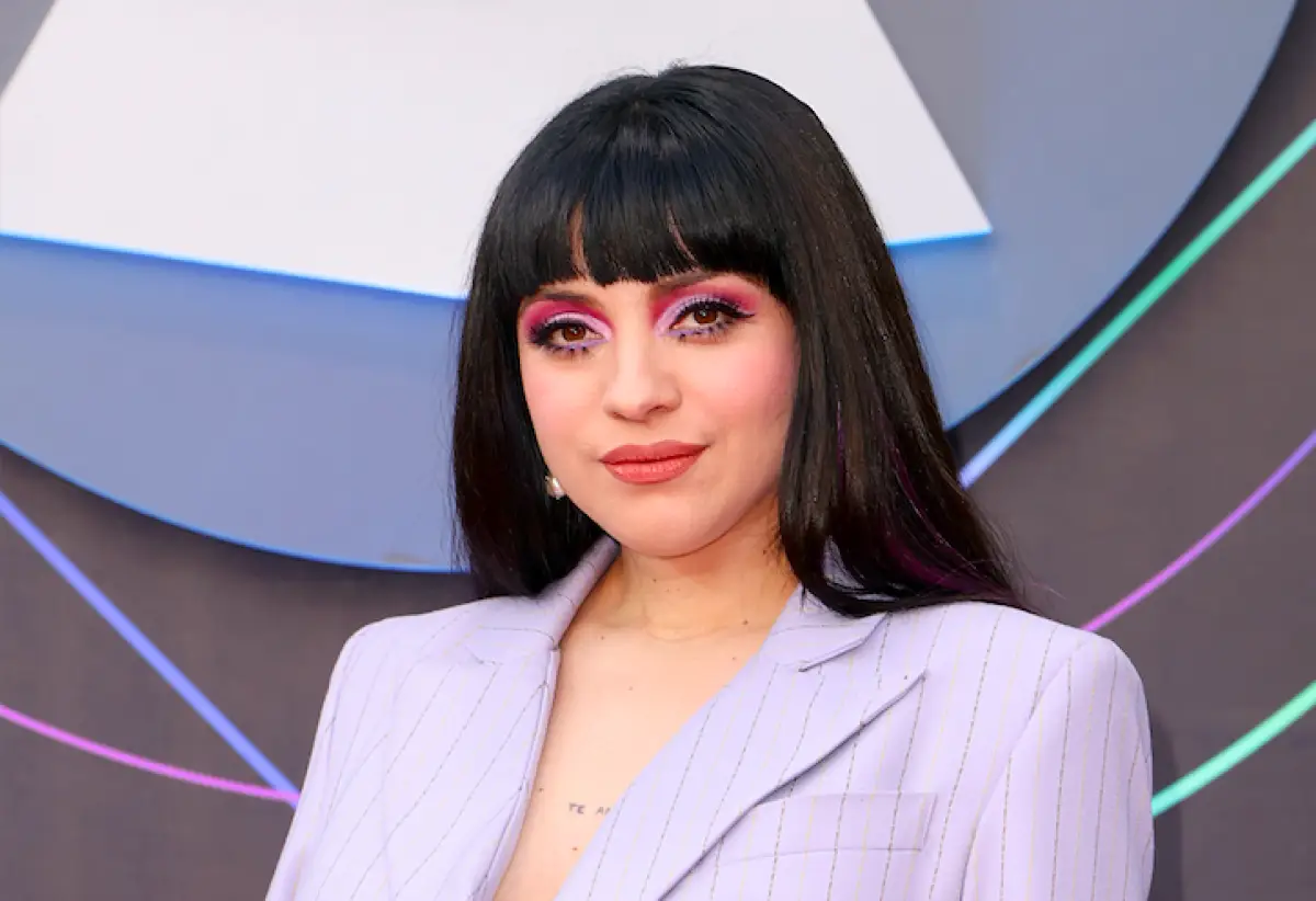 mon-laferte-mexicana