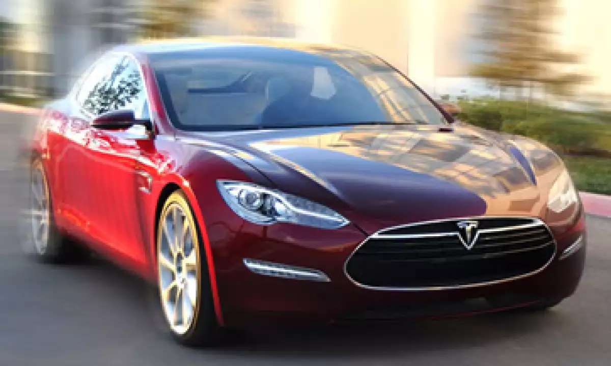 Tesla dijo que agotó su producción para un año con más de 7,000 pedidos. (Foto: Cortesía CNNMoney)
