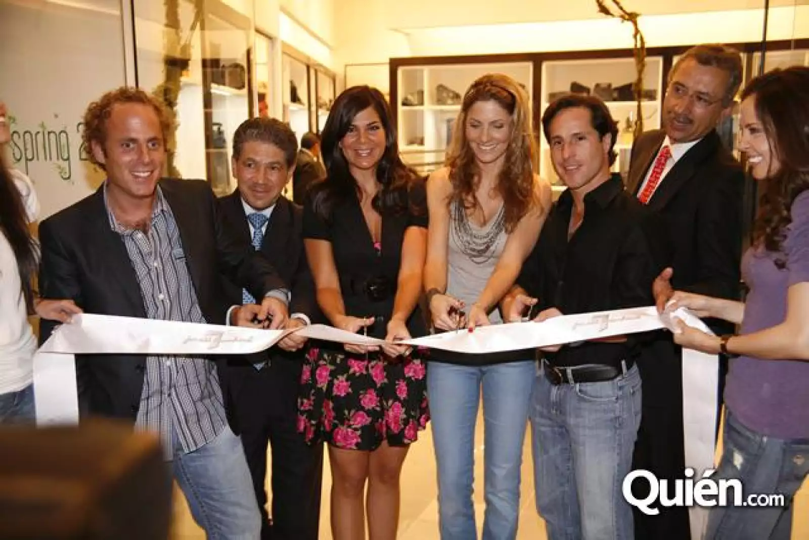 Inauguración Tienda 7