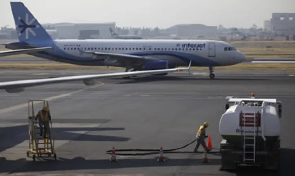 Miguel Alemán indicó que Interjet aún evalúa si participa en el proceso para capitalizar a Mexicana, pero con muchas reservas. (Foto: AP)