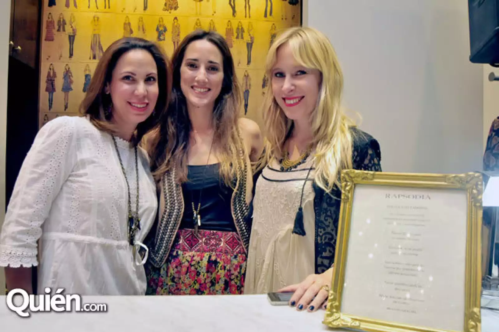 Lizzie Erhard, Dominique Mathieu y Vivian Barón