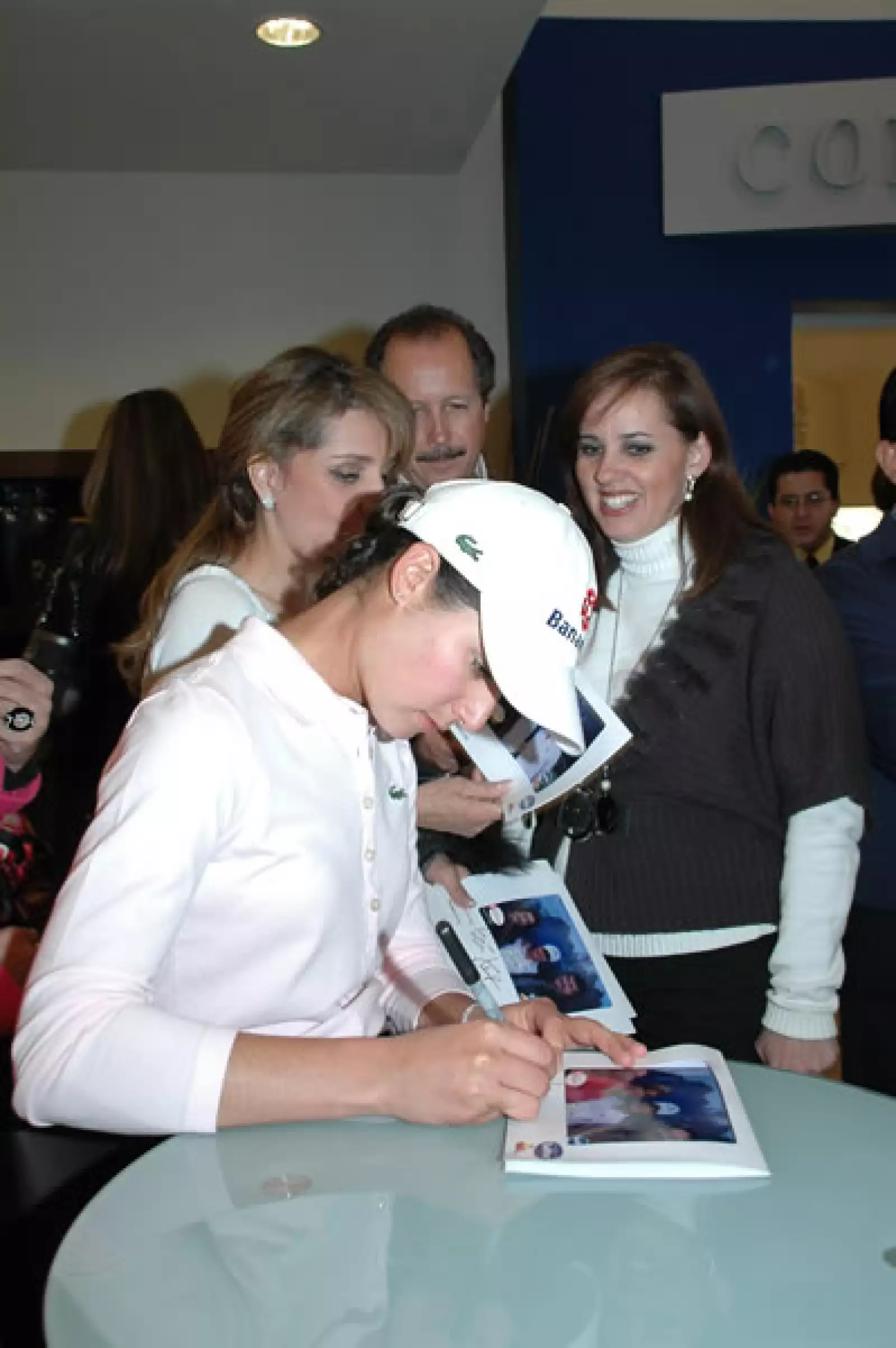 Presentación colchón Selther Lorena Ochoa
