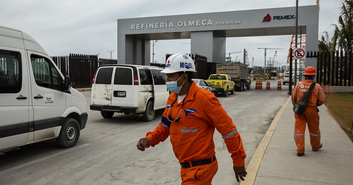 Doubts arise at the same time as the inauguration of the Dos Bocas refinery Doubts arise at the same time as the inauguration of the Dos Bocas refinery