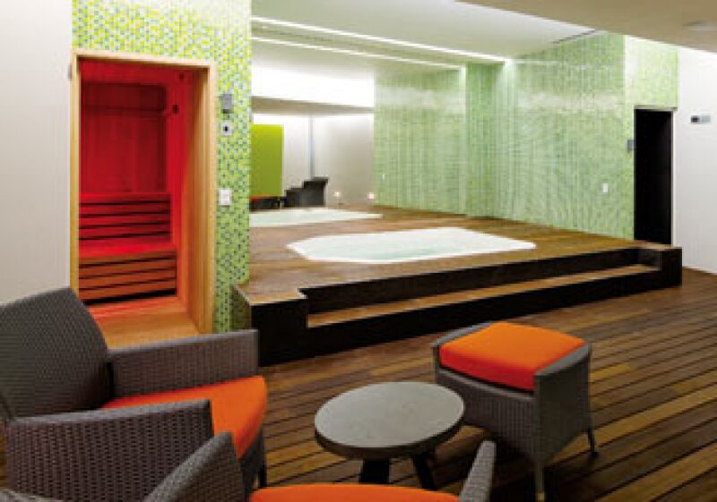 El spa del edificio Plaza Suites, ubicado en Av. Reforma cuenta con jacuzzi, área de masajes, sauna y vapor. (Foto: Cortesía Plaza Residences)