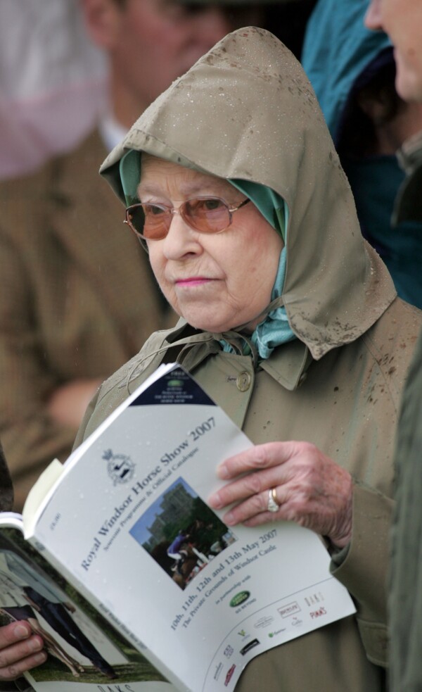Reina Isabel II