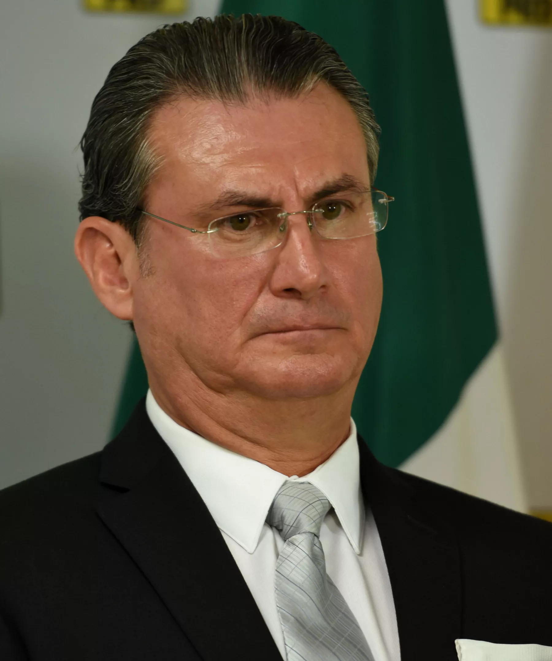 Mariano Gómez Aguirre (izquierda)