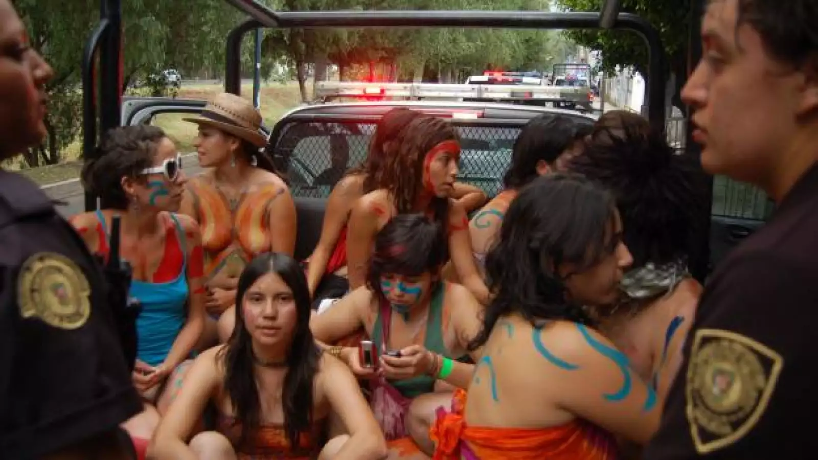 Ciclistas rodaron desnudos en Morelia