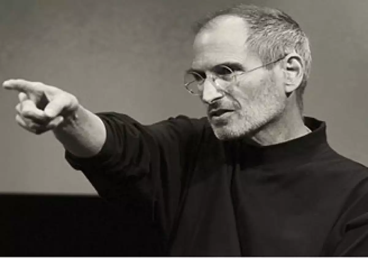 Steve Jobs atendió a la sesión de preguntas y respuestas durante su informe, situación que no es habitual. (Foto: Cortesía Fortune)
