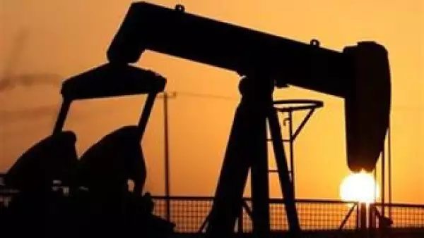 petroleo-crudo-AP.jpg