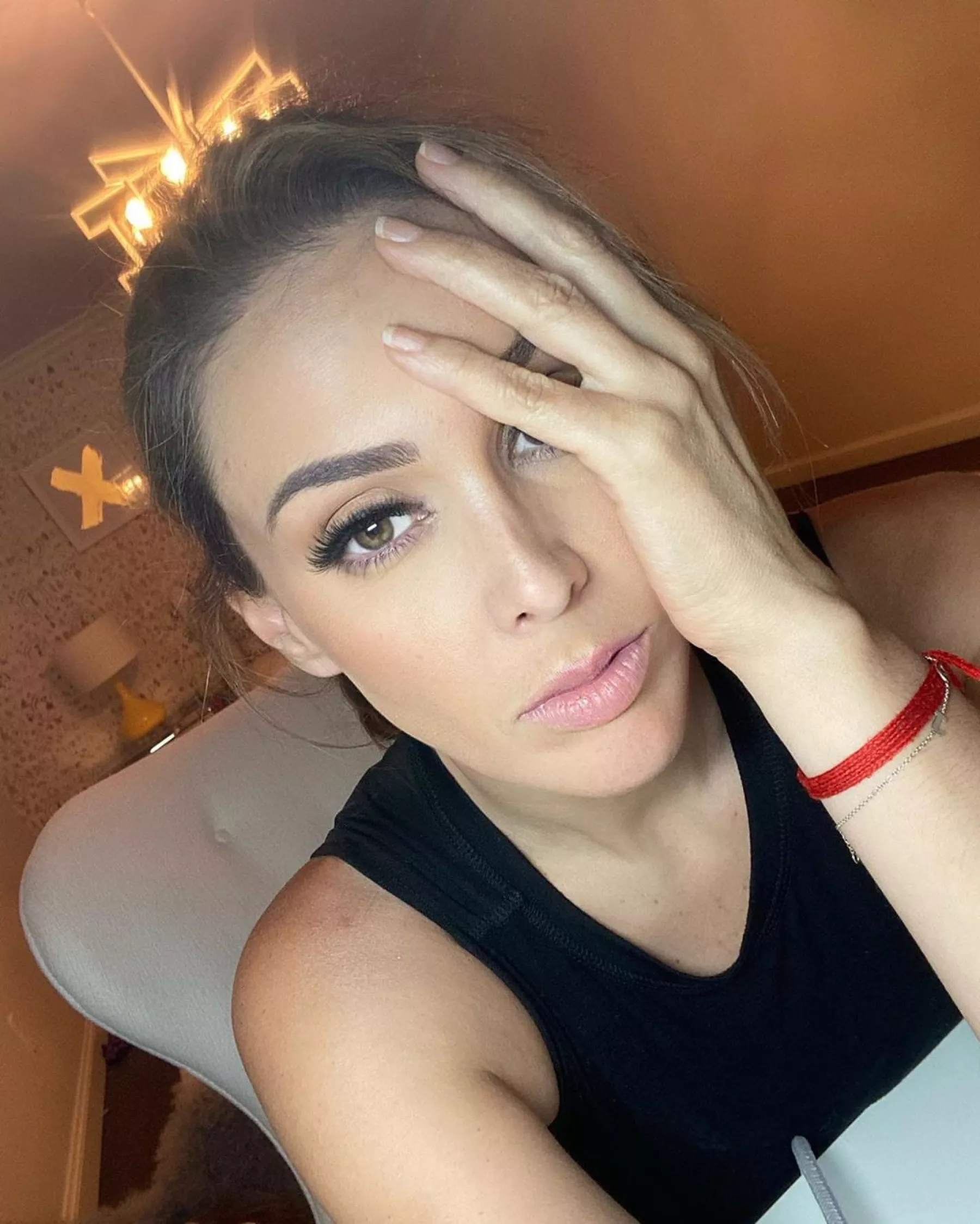 Jacky Bracamontes