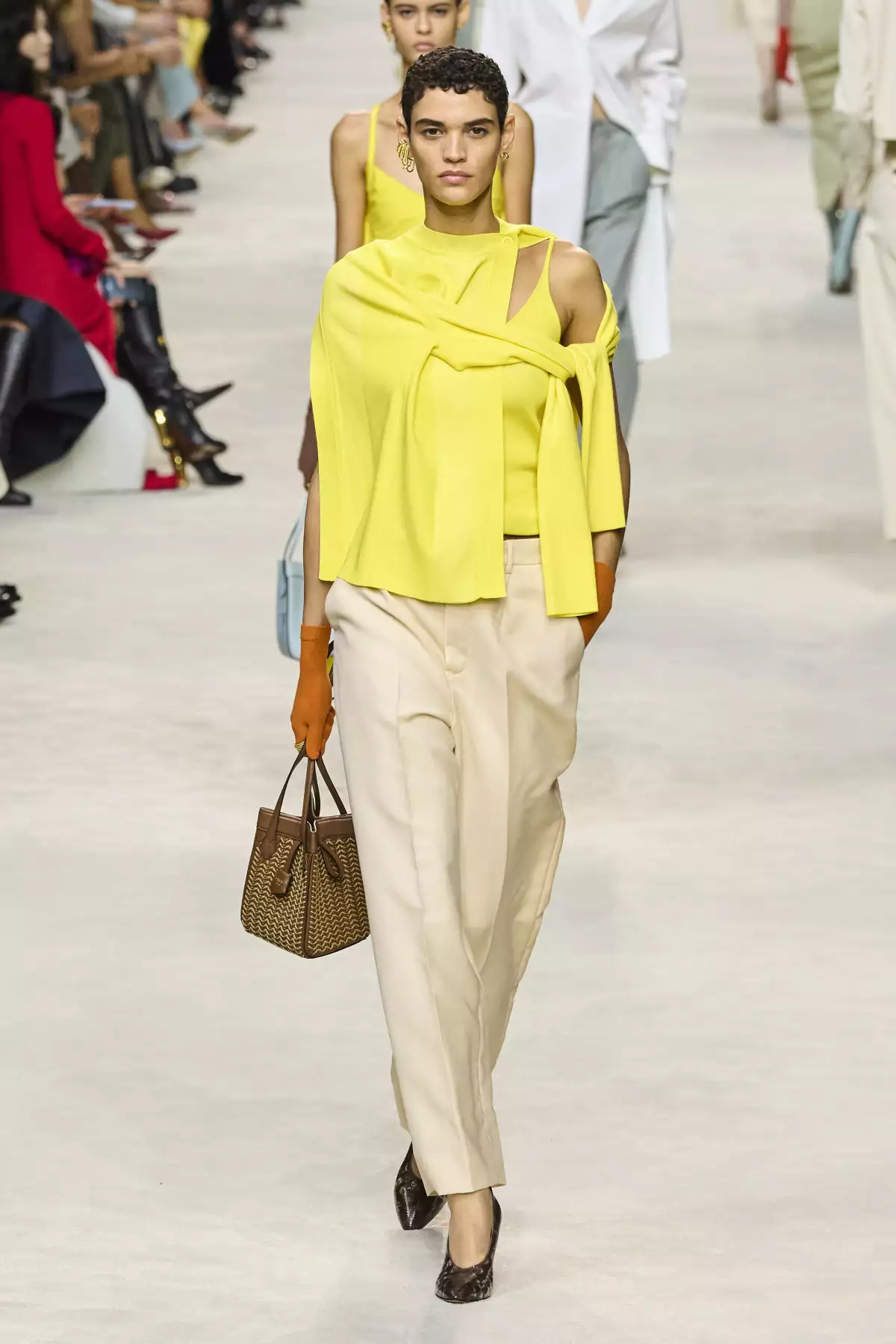 Fendi S24 037.jpg