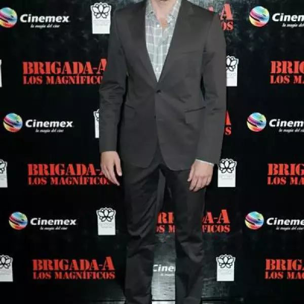 Premiere Brigada A Los Magnificos