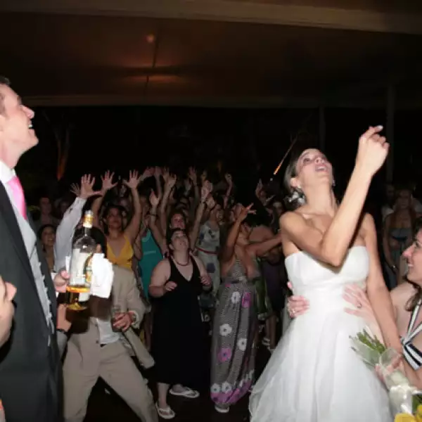 Boda en Cuernavaca de Barbara Deschamps y Manuel Tamayo