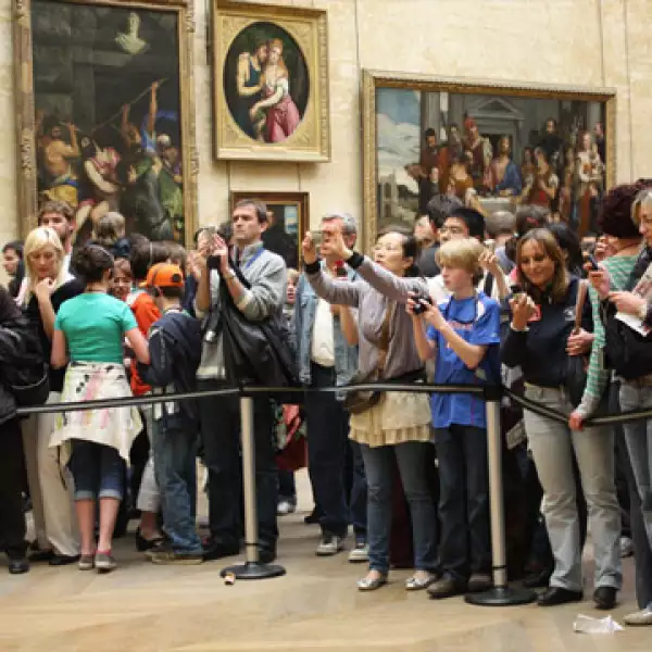 La Ciudad Luz exhibe sus encantos