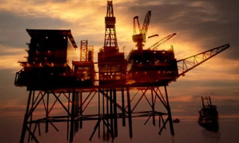 El precio del petróleo se ha reducido en aproximadamente 35% desde que tocó un máximo en junio. (Foto: Getty Images )