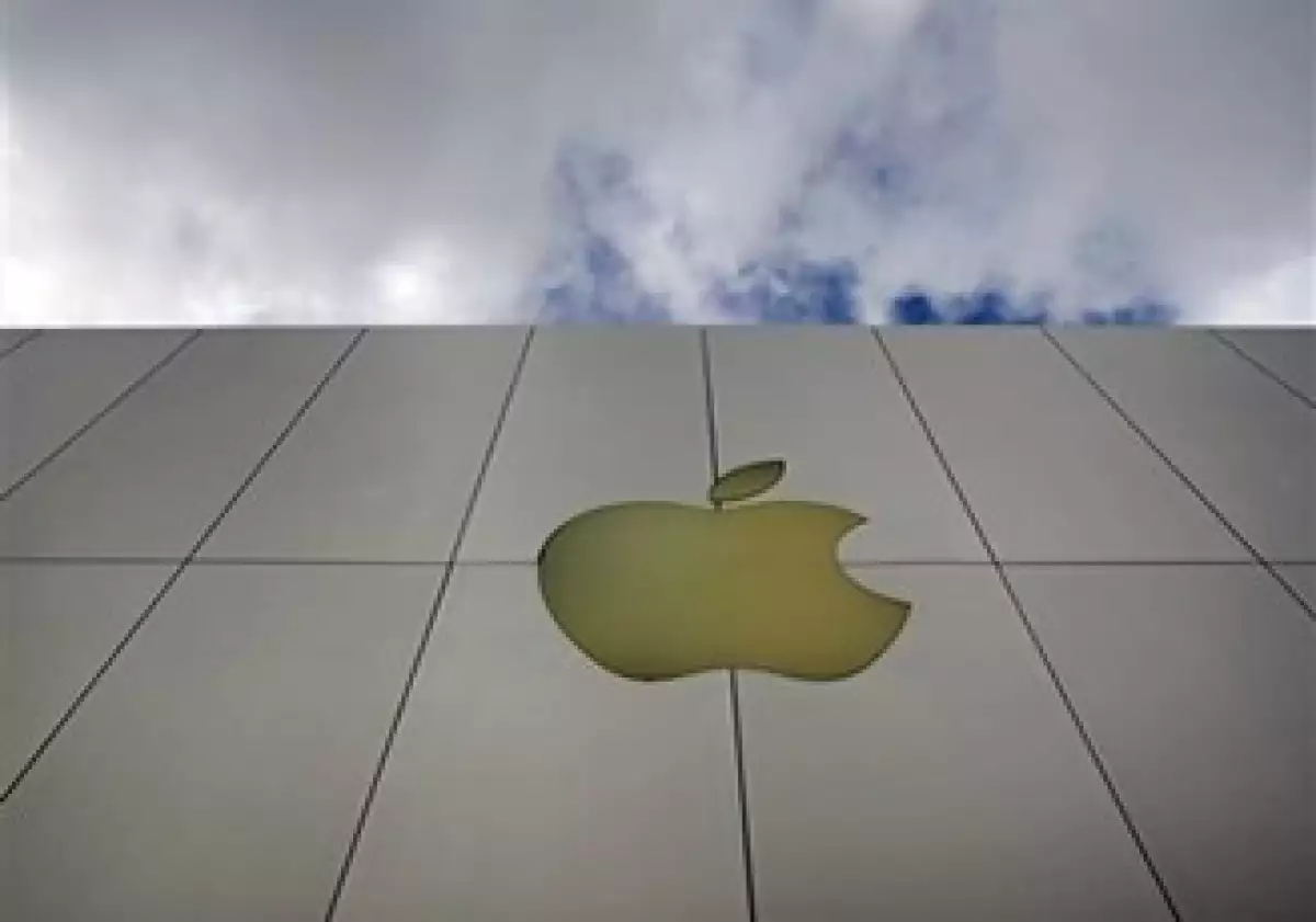 Las ventas del iPhone y del iPod apuntalan la expansión de Apple. (Foto: AP)