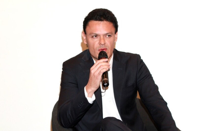 Pedro Fernández asegura, abandona la telenovela para cuidar más de su salud.