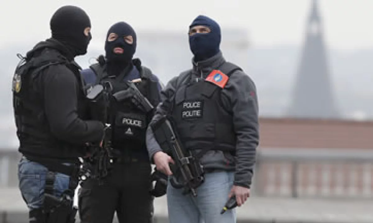 Las autoridades han dicho que creen que cinco hombres desempeñaron un papel en los atentados del martes en Bélgica. (Foto: Reuters)