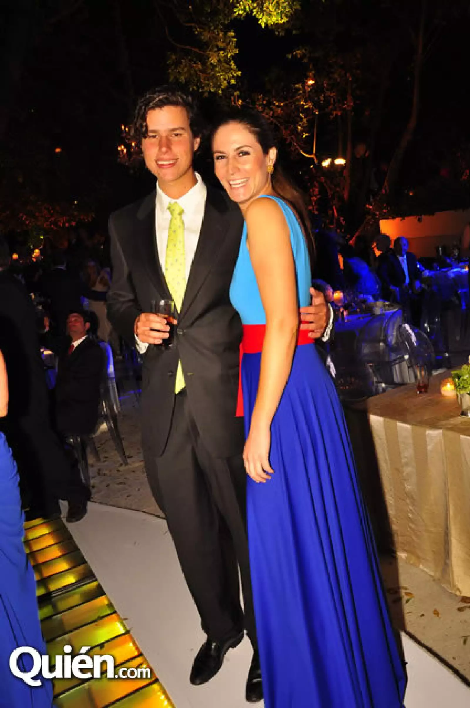 Santiago Covarrubias,Ale Garciarulfo.