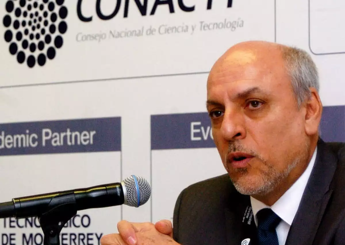 Enrique Cabrero, director del Conacyt, de la administraci�n de EPN