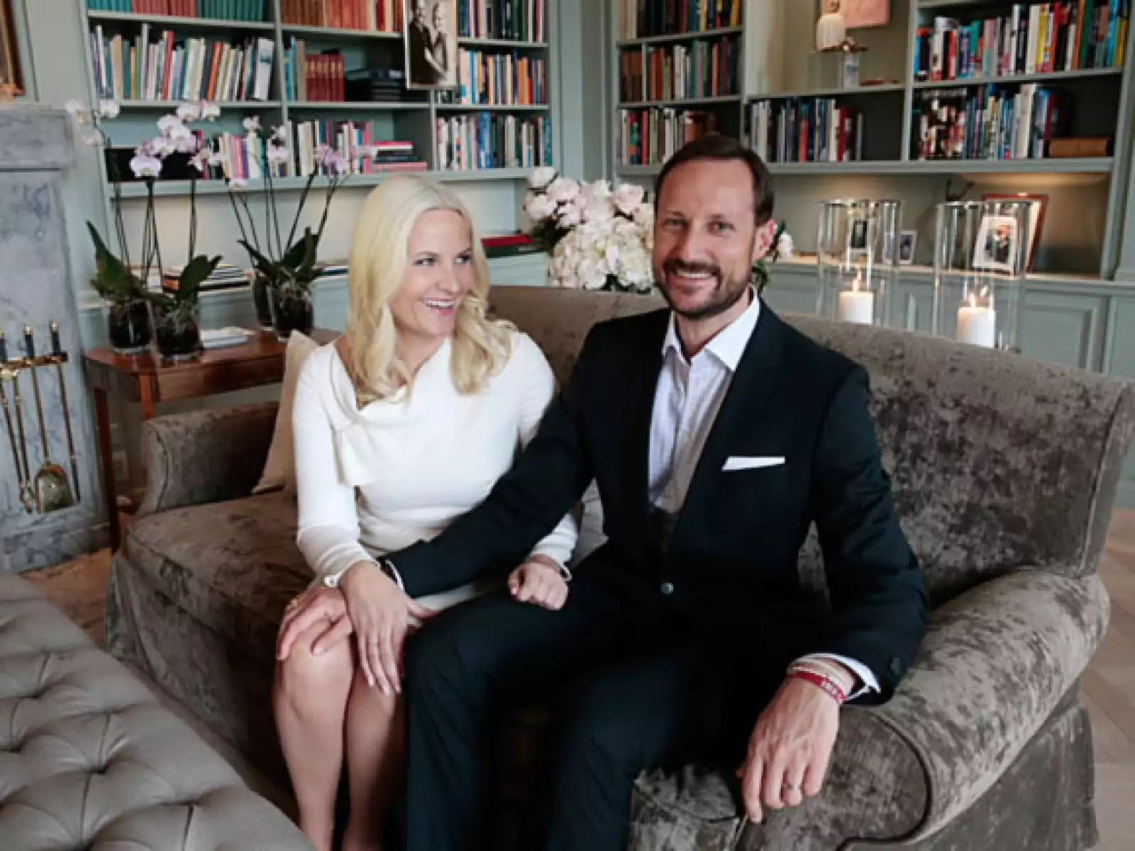 La pareja se comprometió en el 2000.