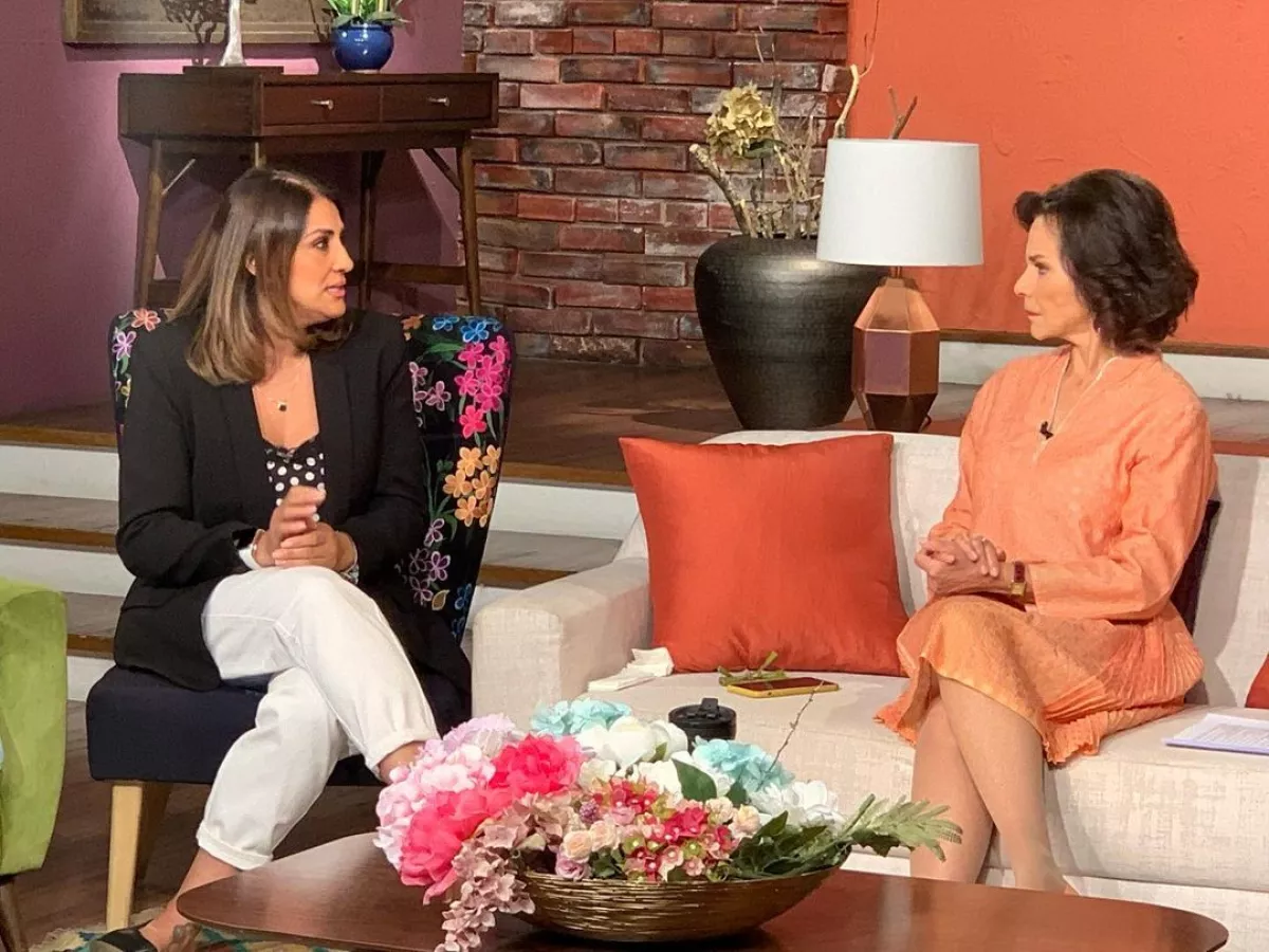 Azalia en Ventaneando