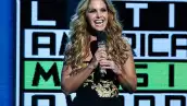 La cantante mexicana cumplió este miércoles 36 años de carrera y sus fans la celebraron de una manera muy original.