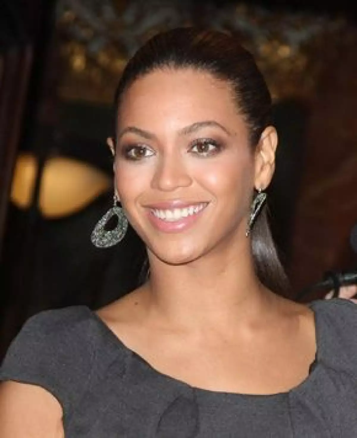 La cantante asegura que el día que se casó, aunque afuera parecía una locura, adentro fue muy íntimo.