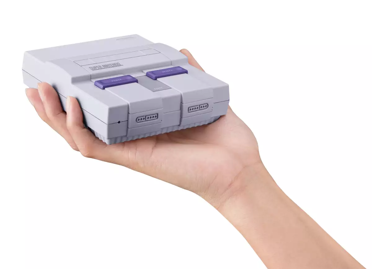 Nintendo apuesta por los clásicos... en pequeño