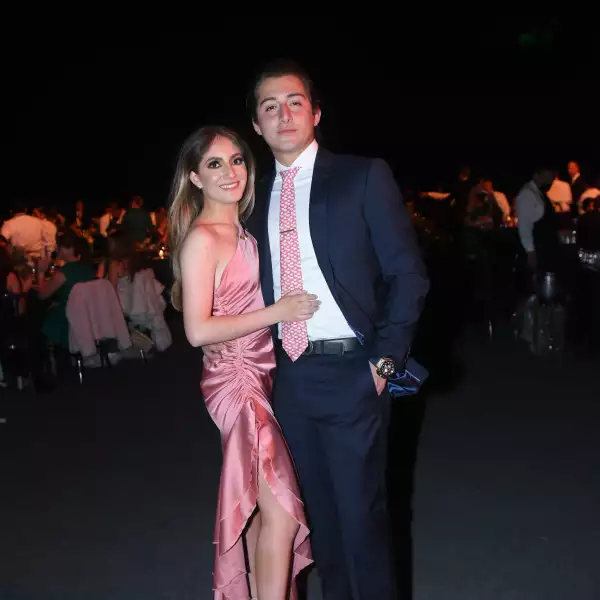  (POSIBLEMENTE SEA NOMBRE FALSO PORQUE DESPUES ME DIJO HERNANDEZ )