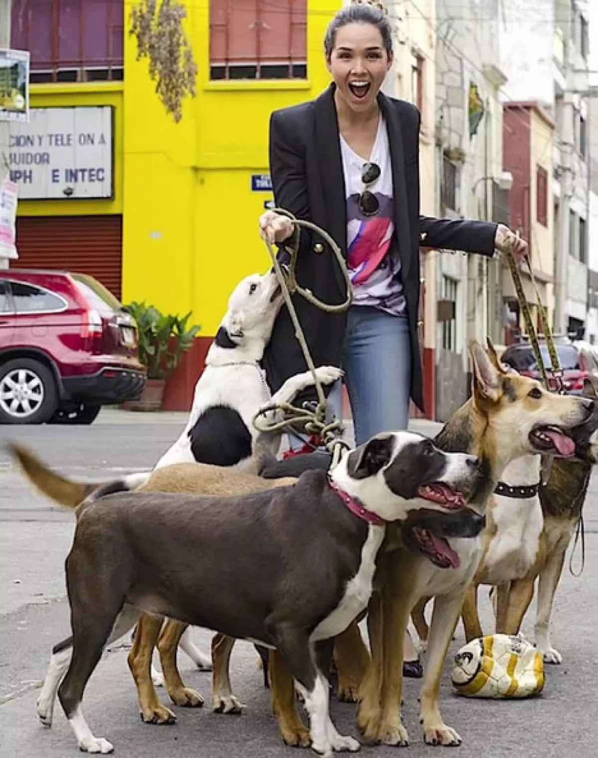 Alexandra Ivanesevic.