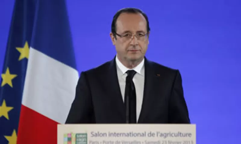 Los recortes se prevén en el presupuesto estatal, local y en la seguridad social, según el presidente Hollande. (Foto: AP)